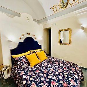 Private Bathroom King Room